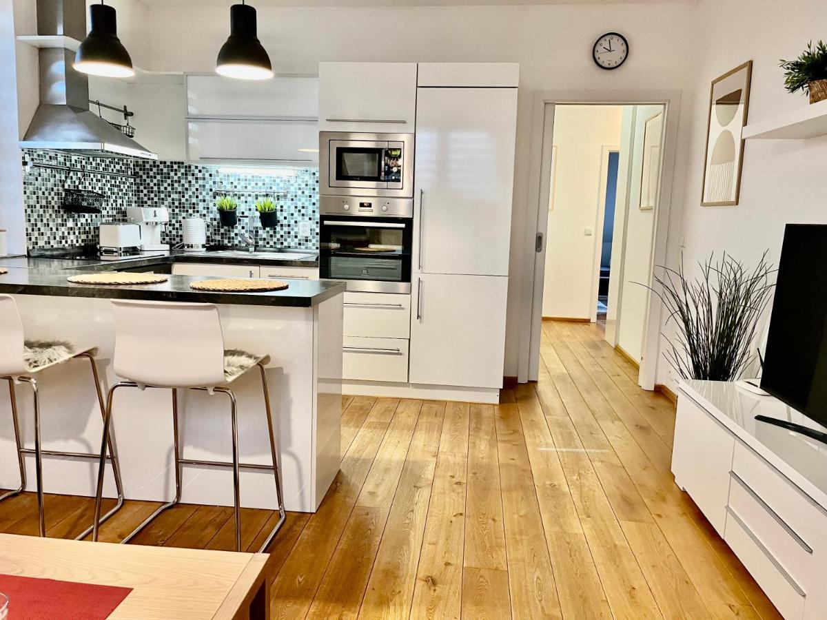 Apartman Pod Horama Lejlighed Jilemnice Eksteriør billede